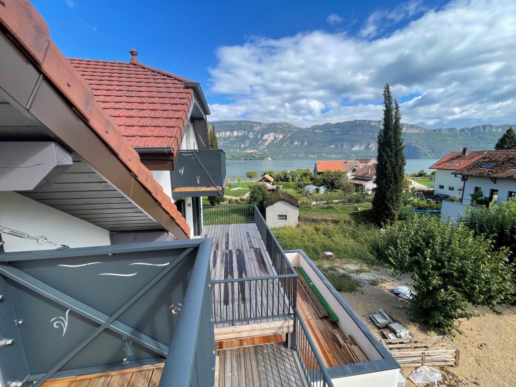 Le balcon est la pièce maîtresse de notre gîte